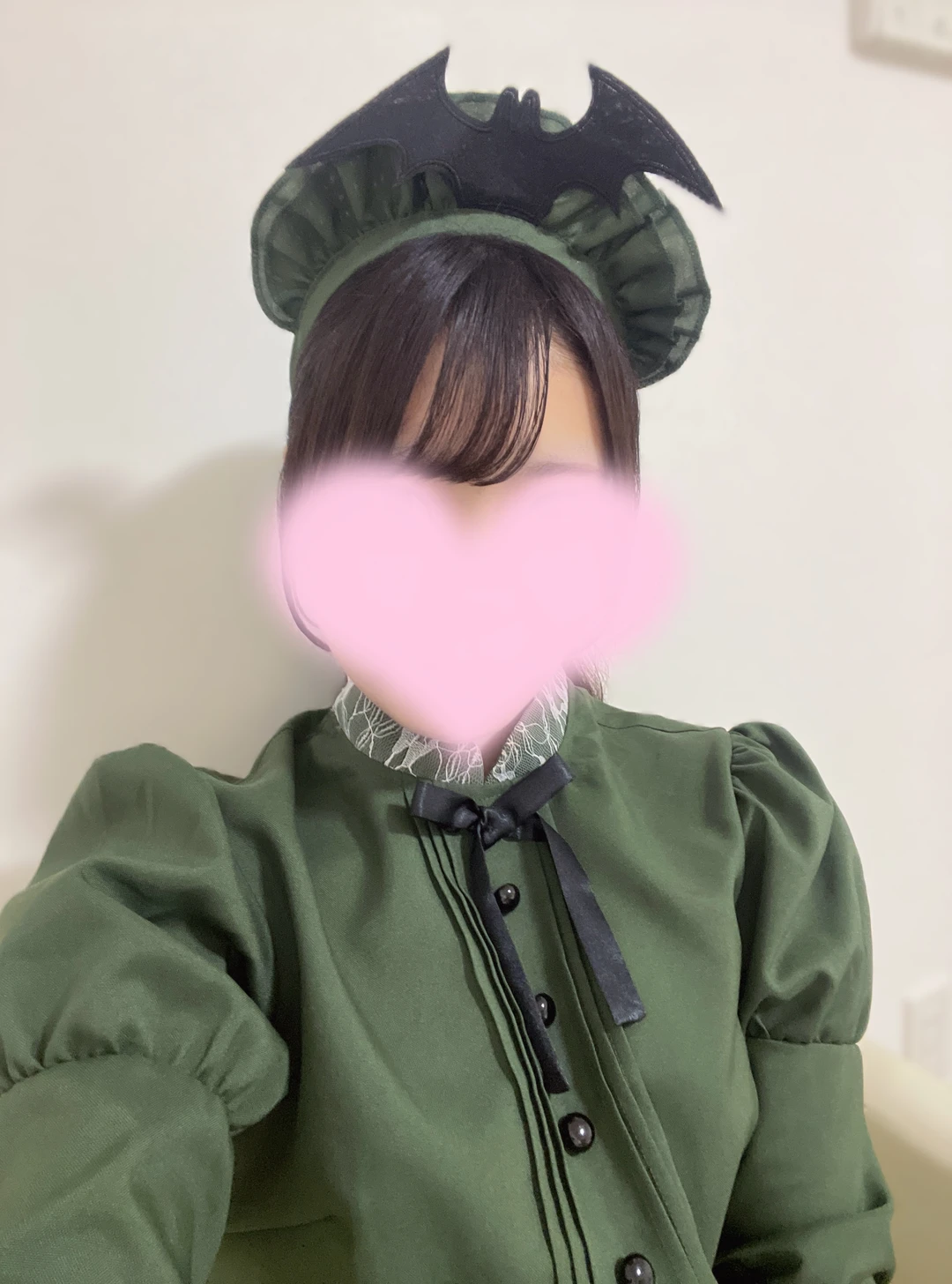 こんばんは🌙 明日【10/23(金)13-17時】出勤です！ 現在、ハロウィンイ…画像
