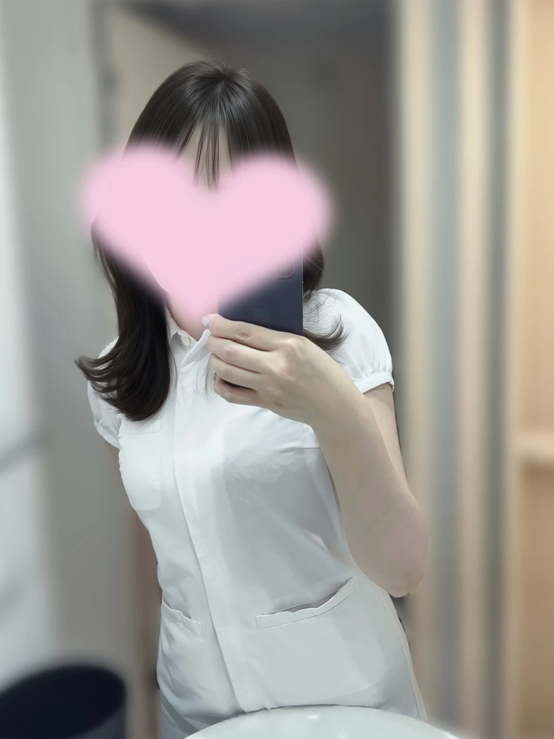 おつかれさまです🌙 今日はこのあと美容院行ってくるよ〜🎶💇‍♀️ 明日は髪の毛つ…の画像