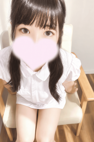 瞳(ひとみ) セラピスト写真