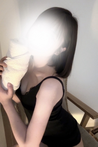 実波(みなみ) セラピスト写真