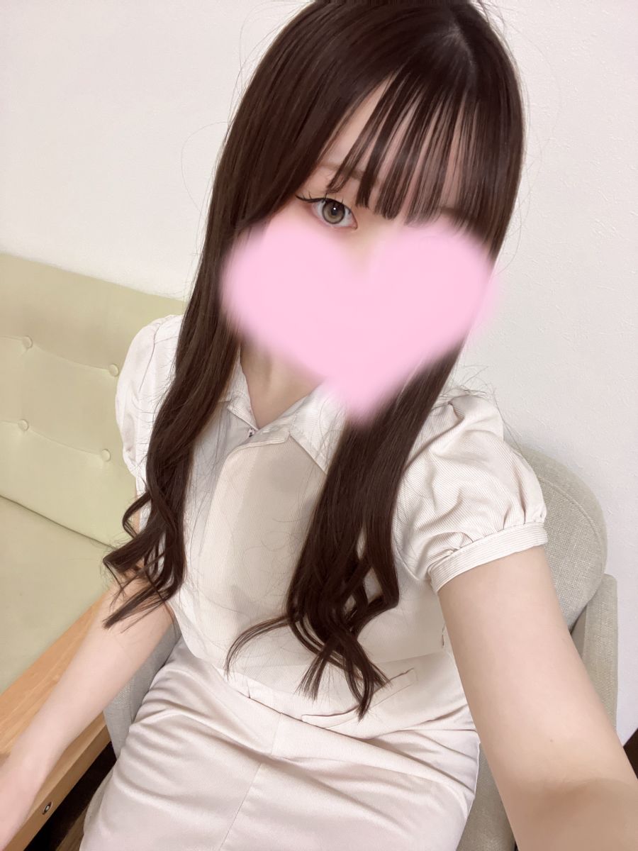 本日出勤です💫💫の画像