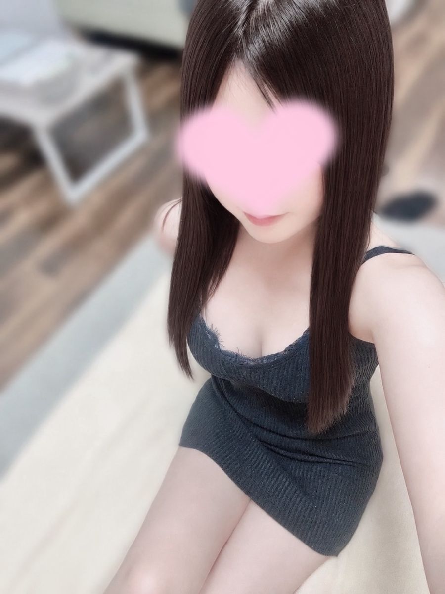 【悲報】泣きすぎて………の画像